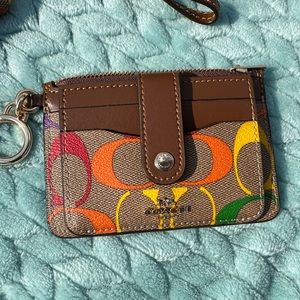 🌈 Coach Attachment Card Case In Rainbow Signature Canvas